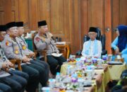 Kunjungi 2 Ponpes Di Jatim, Kapolri: Amanat Presiden Menjaga Kerukunan