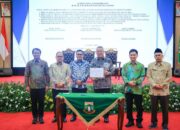 Pemkot dan DPRD Tangsel Teken Komitmen Antikorupsi Bersama KPK