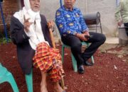 Kepala Desa Serdang Wetan, Dody Munanto, Hadir Langsung Bantu Warga yang Berduka di Kampung Candu.