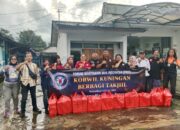 Semangat Berbagi Ramadhan, FWJI Korwil Kuningan Turun ke Jalan Bagikan 500 Takjil