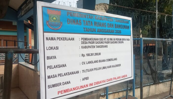Minim Pengawasan DTRB Kabupaten Tangerang, CV. Langlang Buana Mengerjakan Balai Warga Asal Jadi
