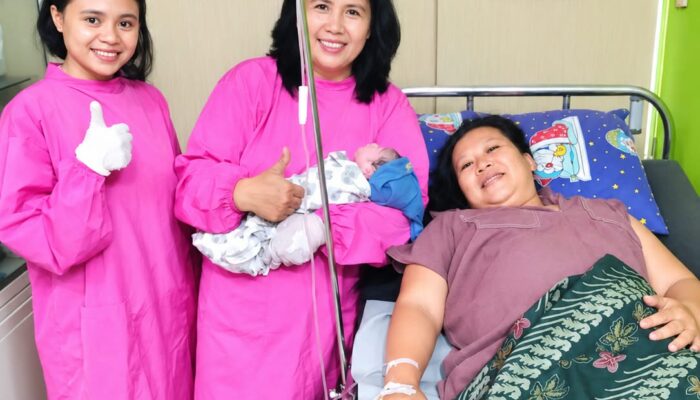 Ucapan Selamat Atas Kelahiran Putri Dari Didin Baharudin Dan Monic Dan Terima Kasih Kepada Bidan Mesrawati dan Bidan Audry